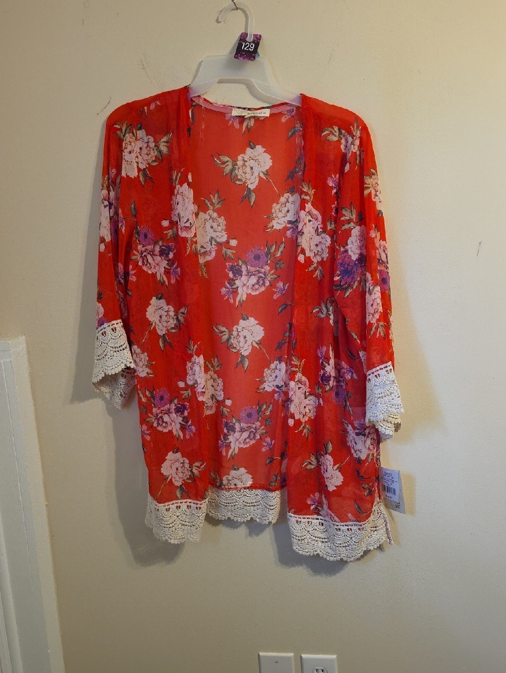 Rewind Red Floral and Lace Kimono. NWT